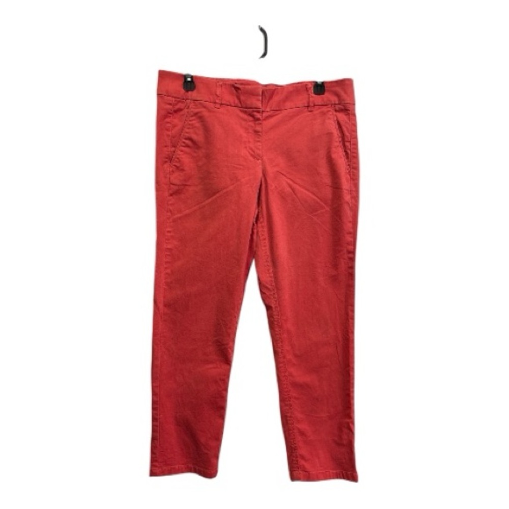 LOFT  Women's Capris. Size 10 P.  Pinkish/red color. Perfect for work or casual